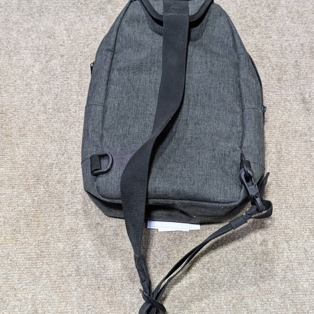 The Herschel Supply Co. Heritage Black Crosshatch Shoulder Bag - Picture 5 of 7